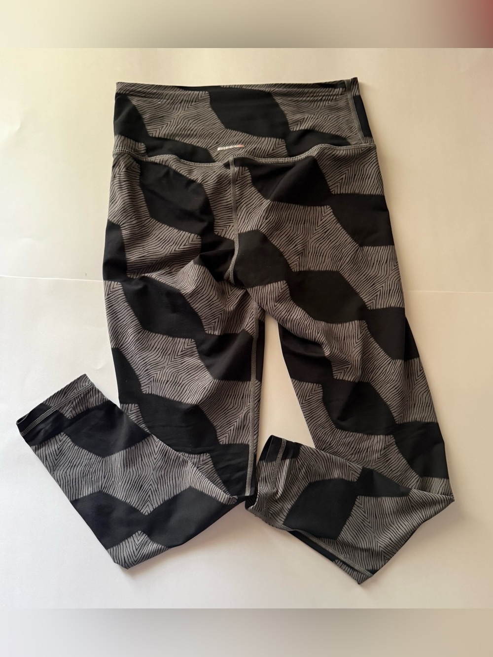 Aerie Chill. Play. Move. High-Waisted Leggings - Small